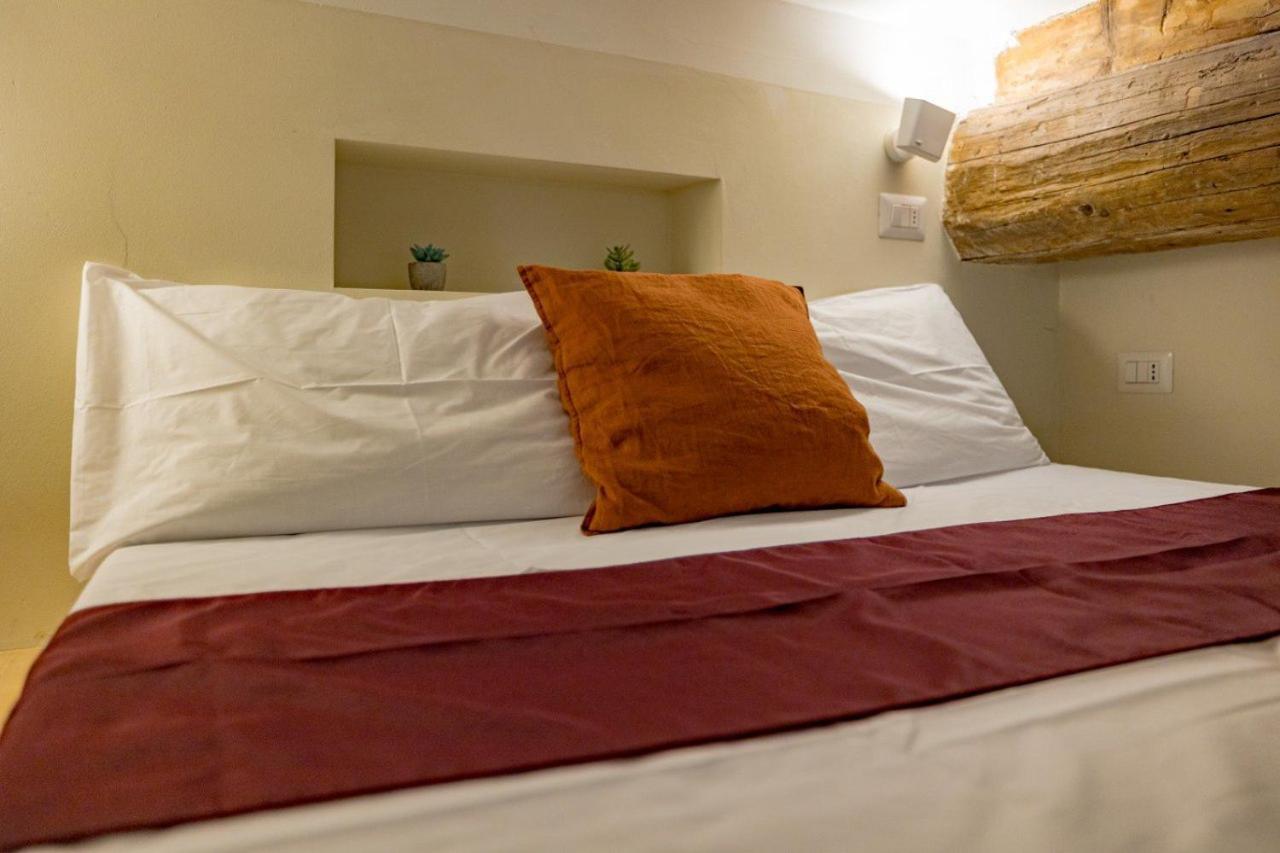 Charme Loft - 5 Min Duomo Apartment Milan Luaran gambar