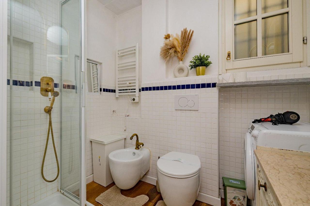 Charme Loft - 5 Min Duomo Apartment Milan Luaran gambar