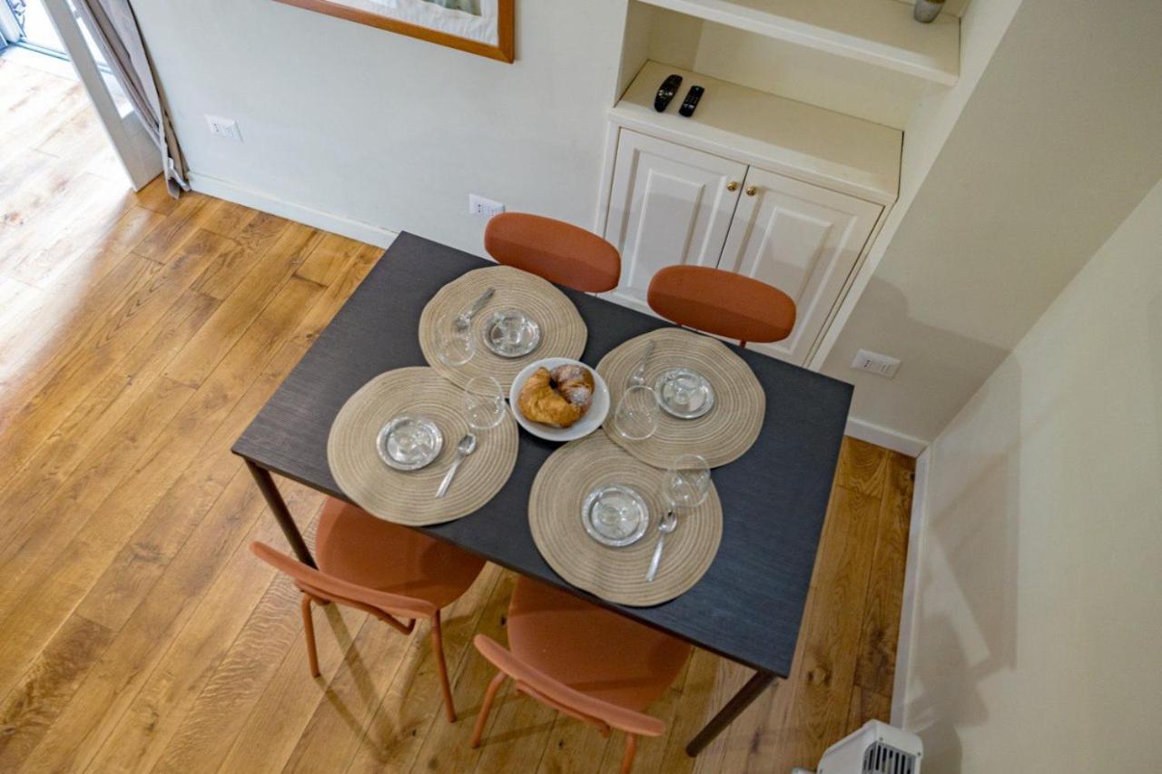Charme Loft - 5 Min Duomo Apartment Milan Luaran gambar