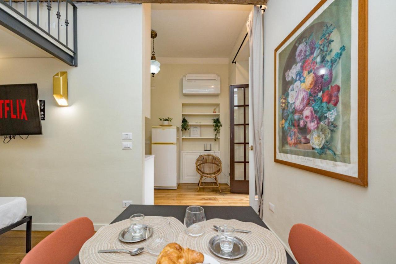 Charme Loft - 5 Min Duomo Apartment Milan Luaran gambar