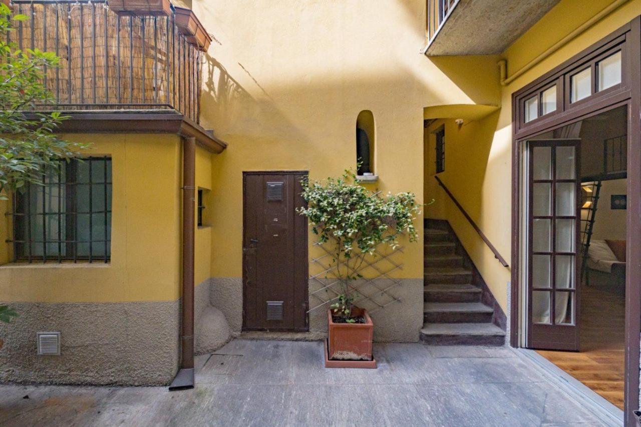Charme Loft - 5 Min Duomo Apartment Milan Luaran gambar